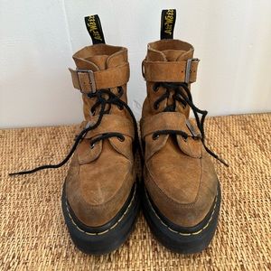 Dr. Martens